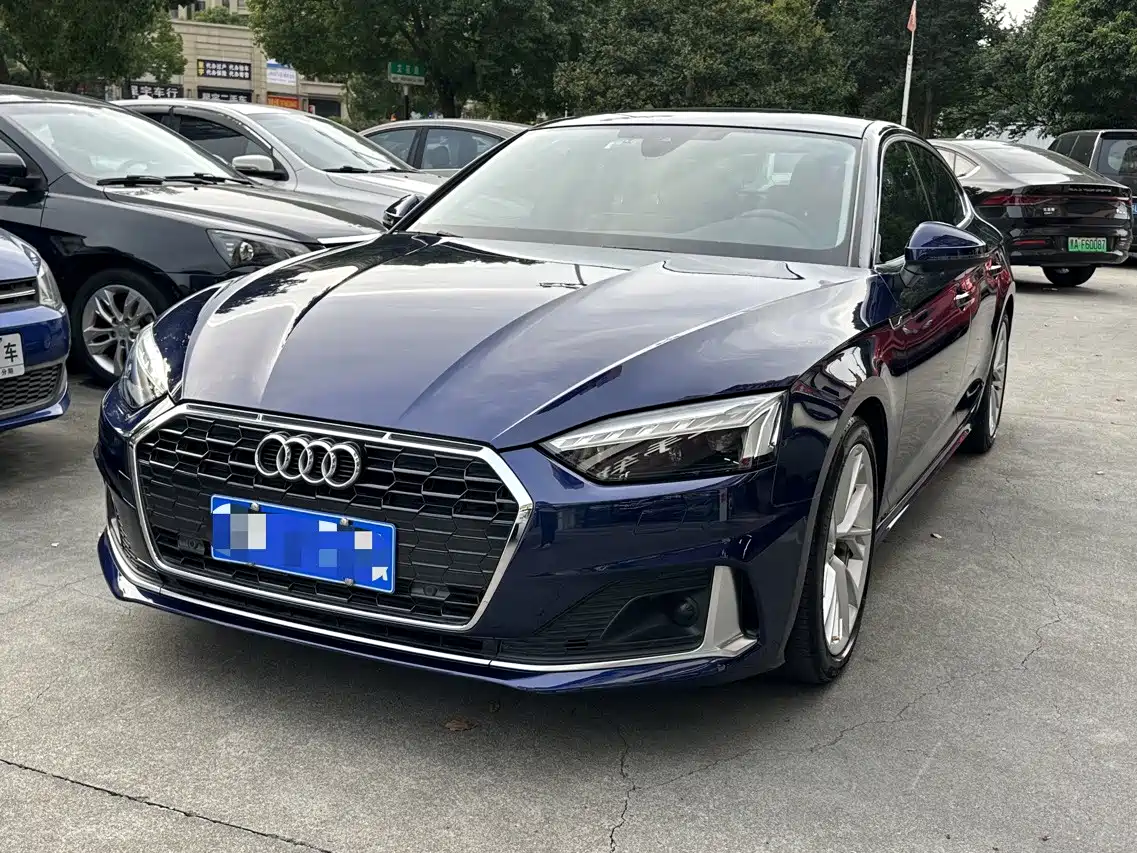 Фото 1 - Audi A5 (Import)