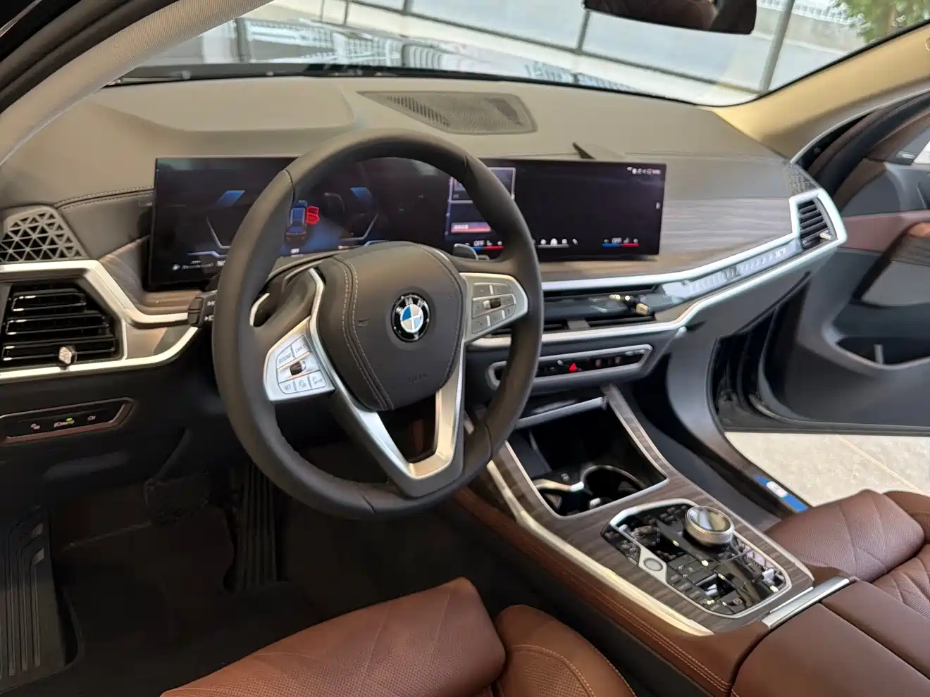BMW X7 2024 xDrive40i Leading Luxury Package фото 10