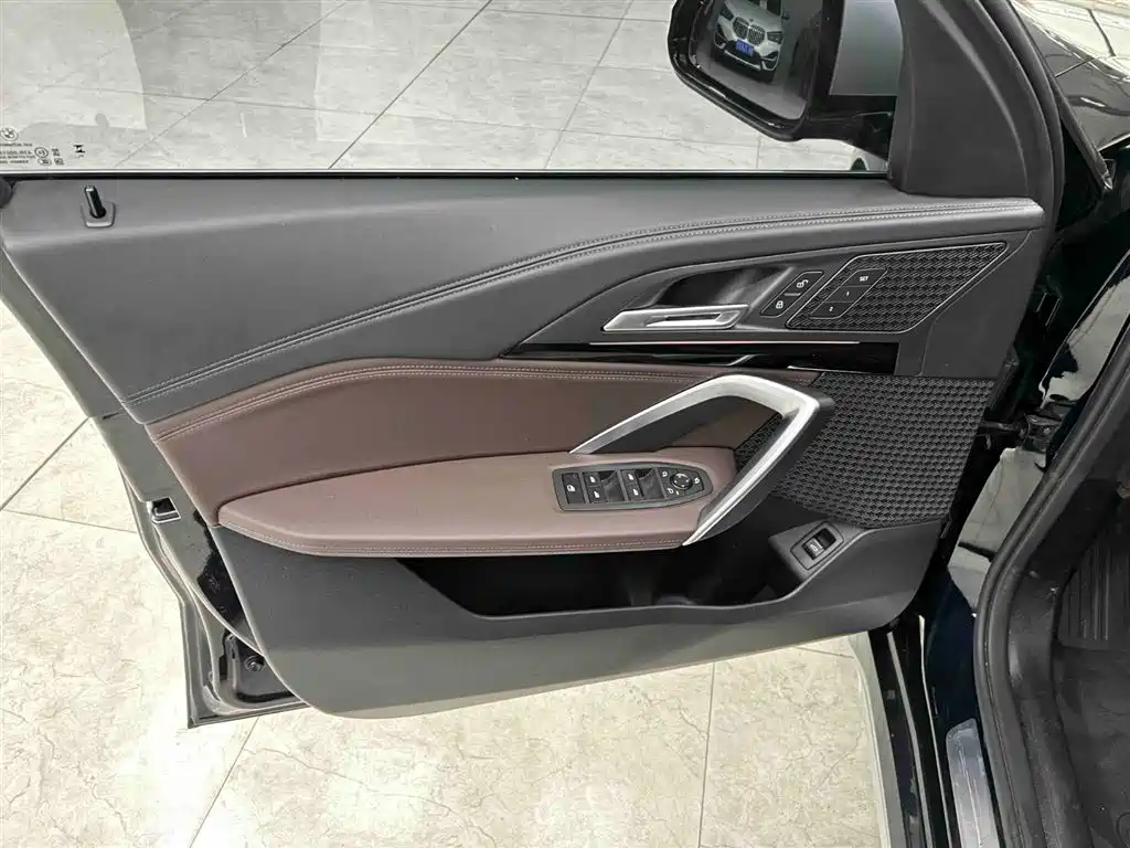 BMW X1 2023 sDrive20Li X Design Package фото 10