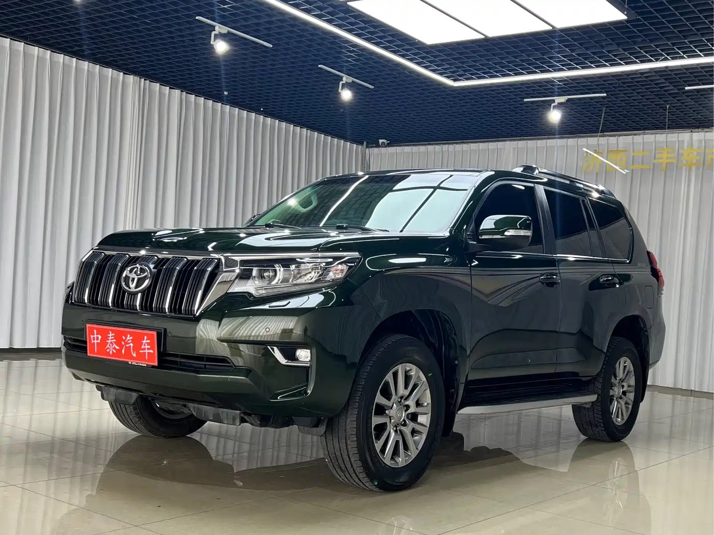 Toyota Prado 2018 3.5L Automatic TX-L Rear-mounted Spare Tire