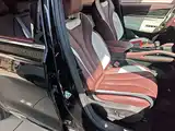 Фото 25 - Geely Monjaro