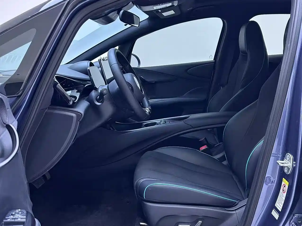 Фото 4 - BYD Dolphin