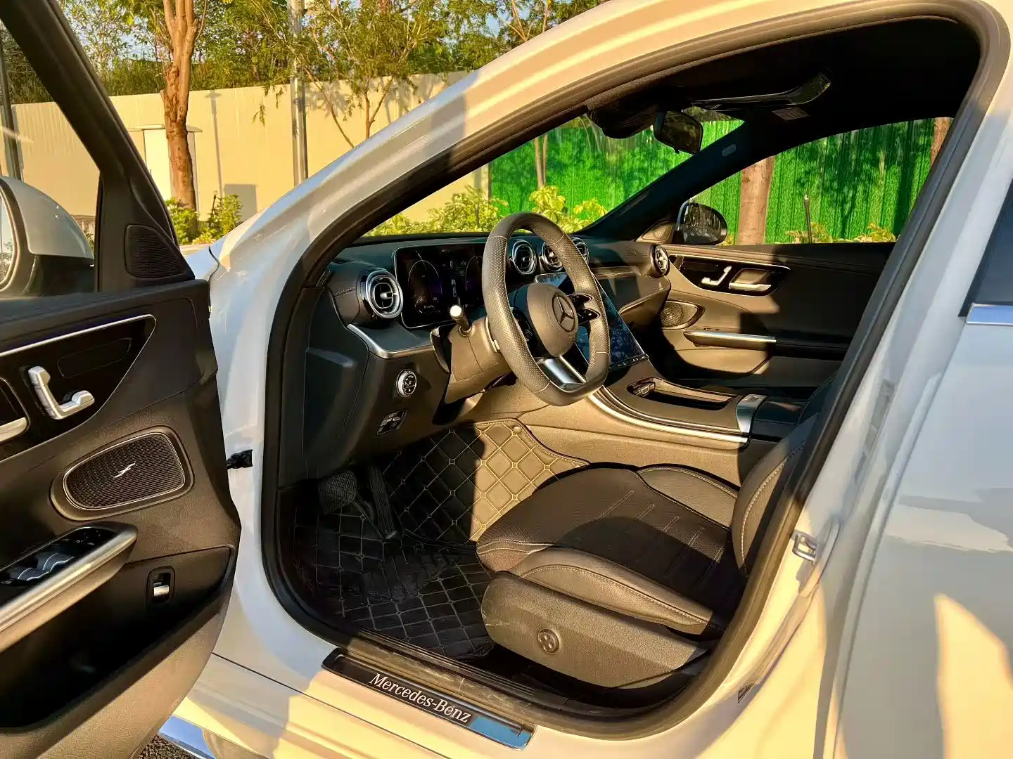 Фото 6 - Mercedes-Benz C-Class