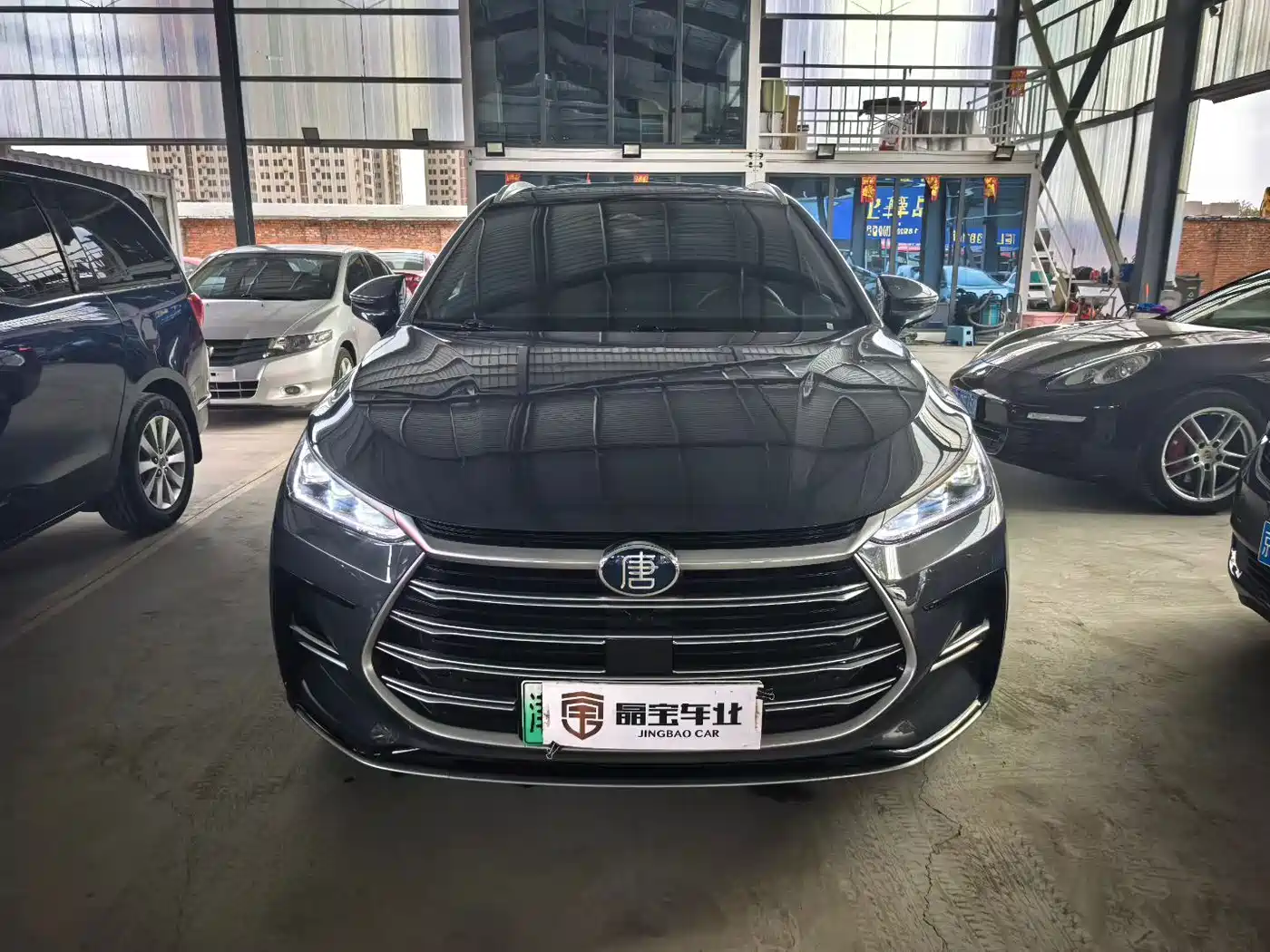 BYD Tang New Energy 2021 DM-i 112KM Honor фото 2
