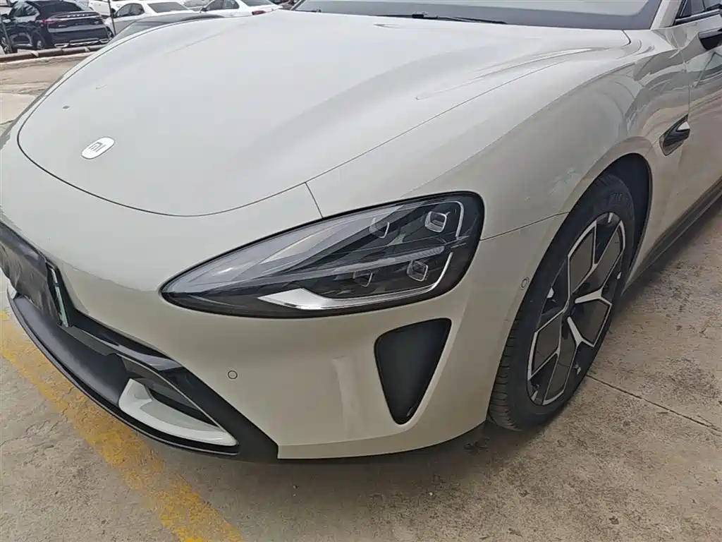 Фото 24 - Xiaomi SU7