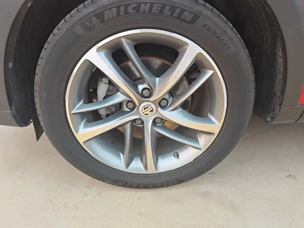 MG HS 2019 2018 20T Auto 2WD Hormone Excitement Edition (China V)