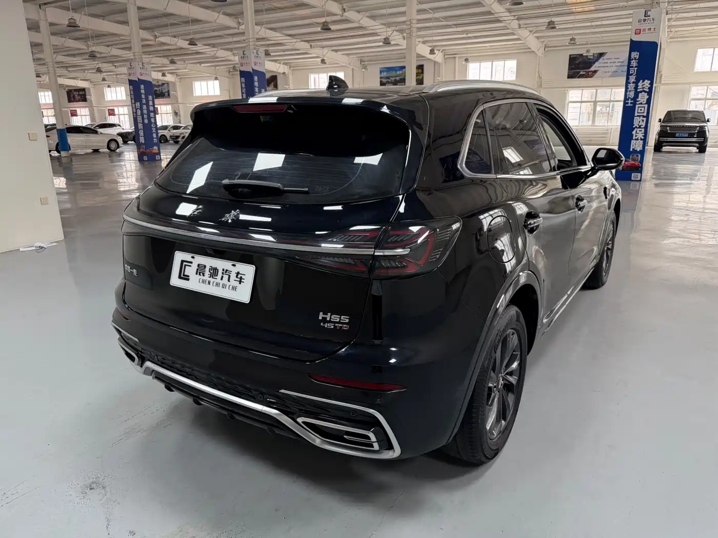 Hongqi HS5 2023 2.0T Flag Enjoy Pro Edition фото 4