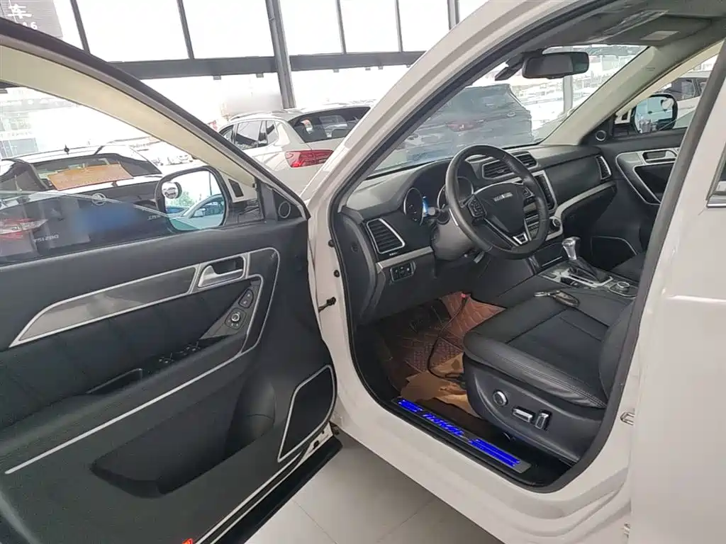 Haval H6 Coupe 2016 Blue Label 1.5T Automatic 2WD Elite фото 16