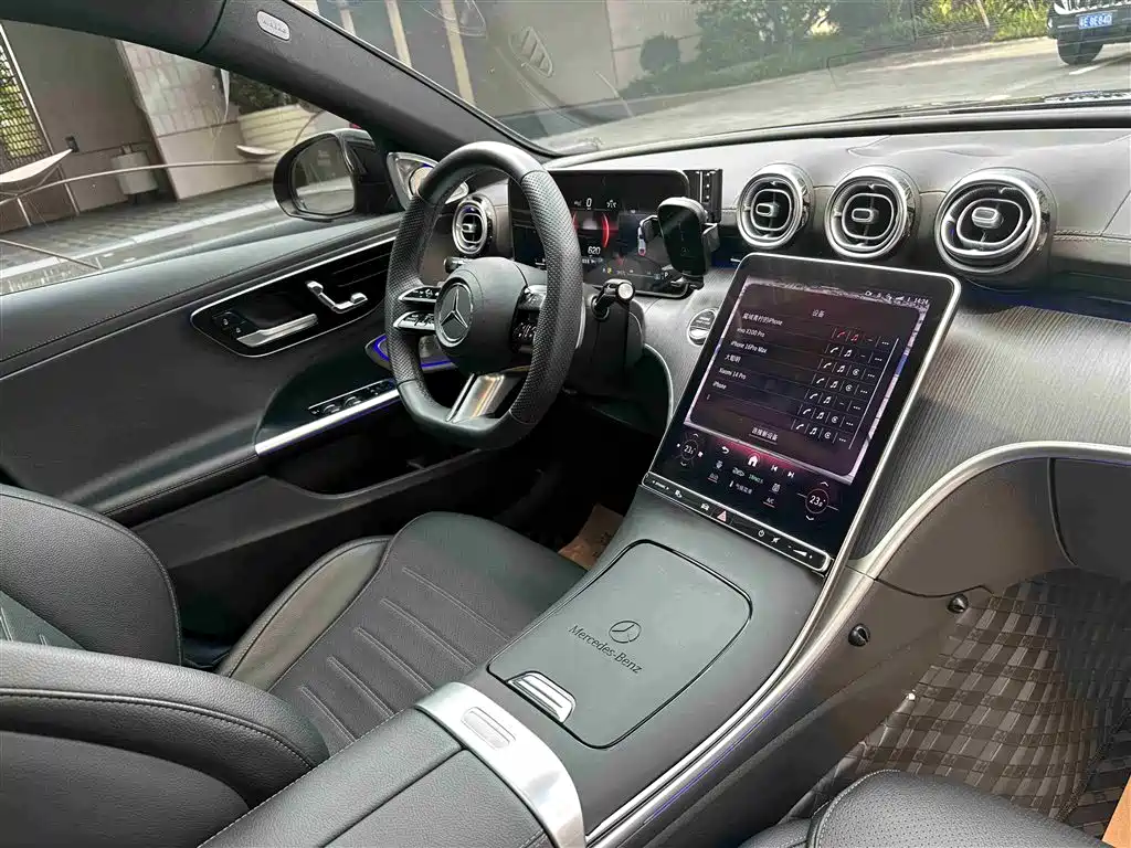 Mercedes-Benz C-Class 2024 C 260 L Night Edition Sport фото 24