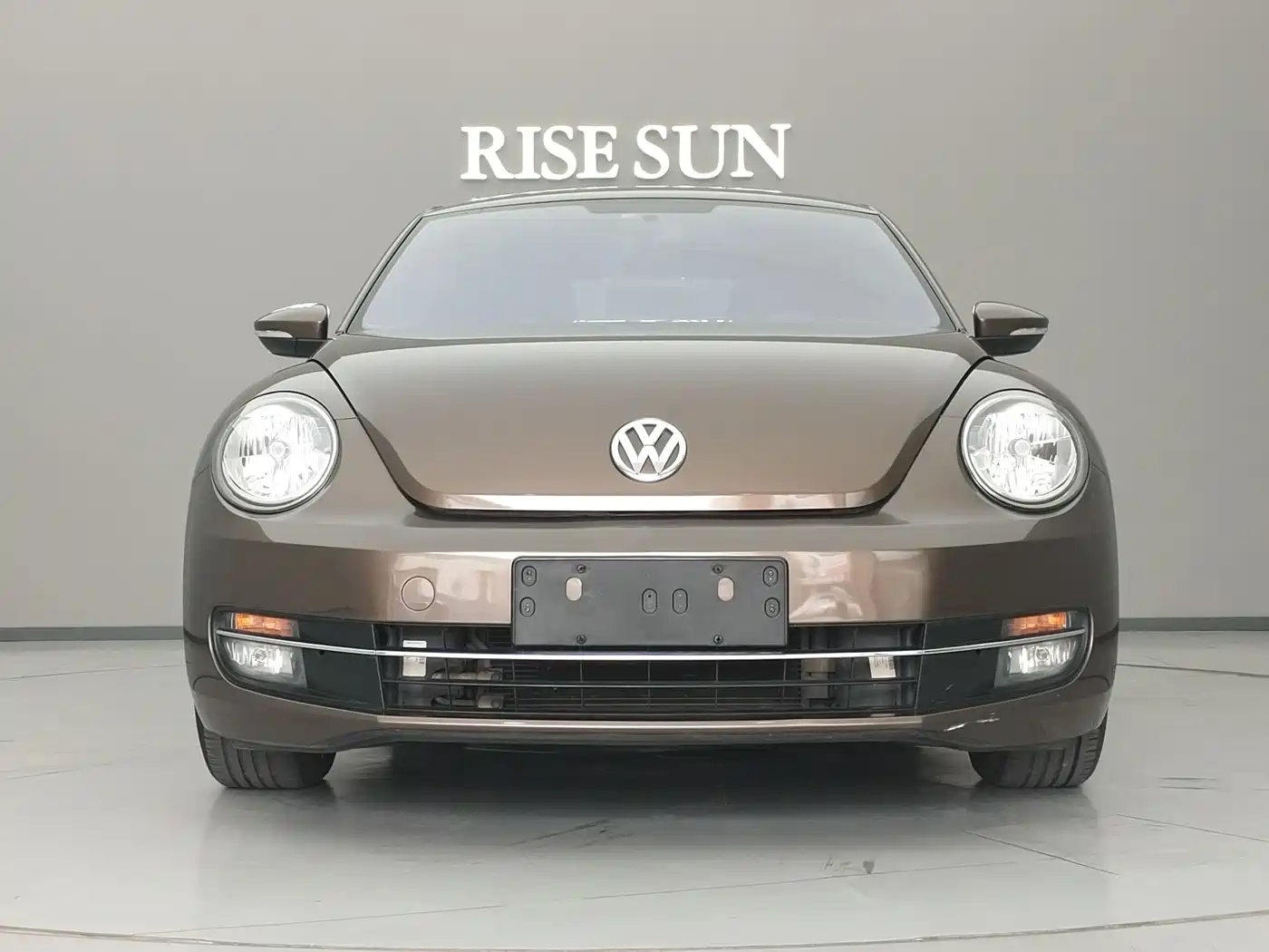 Volkswagen Beetle 2015 180TSI фото 2