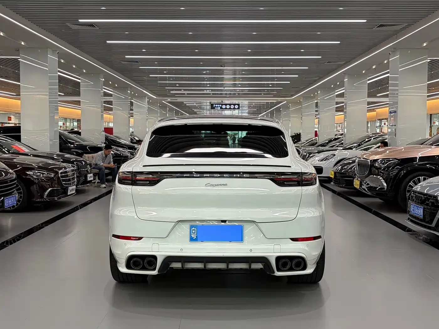 Porsche Cayenne 2019 Cayenne Coupé 3.0T фото 9