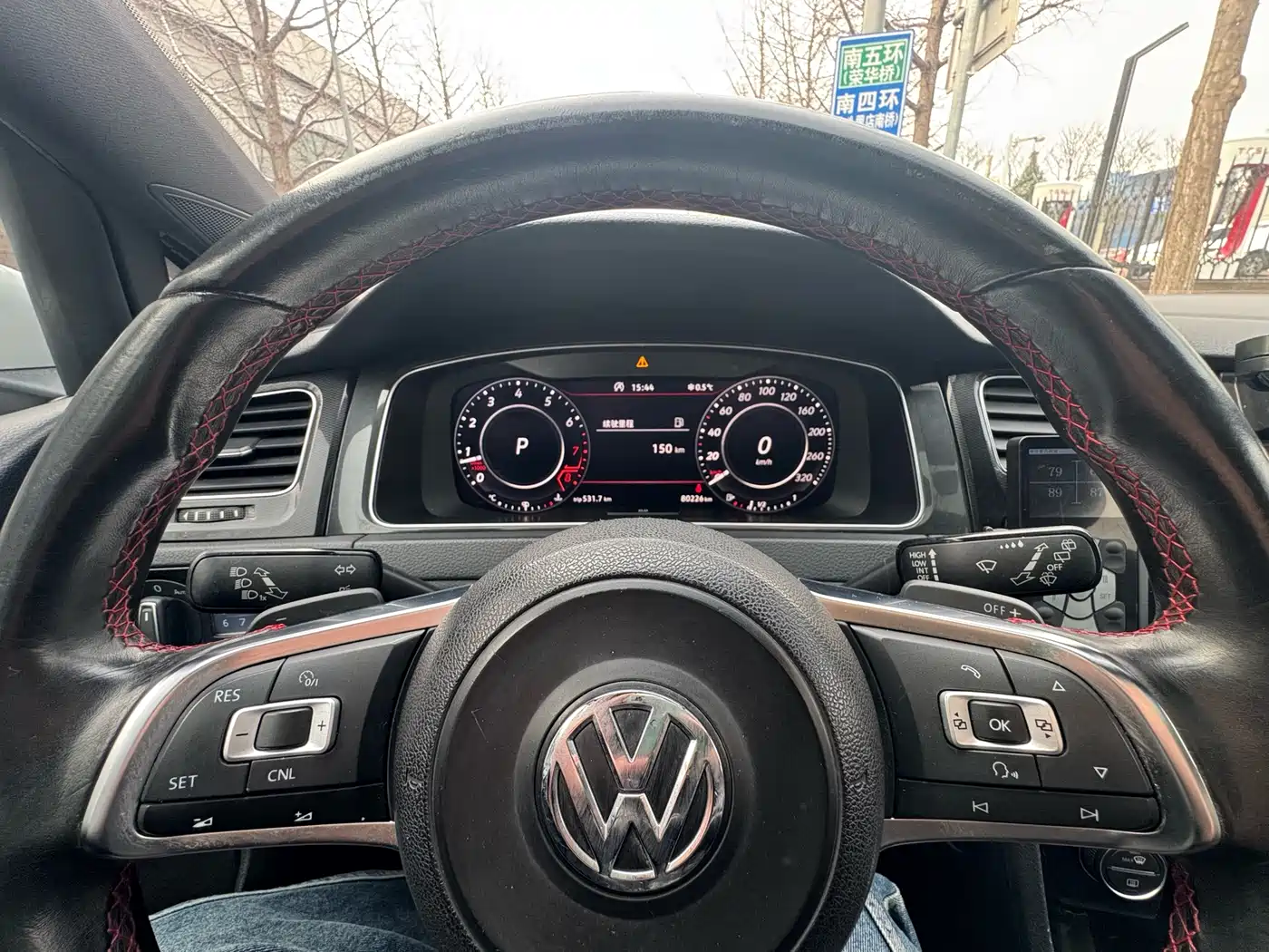 Volkswagen Golf GTI 2016 2.0TSI GTI фото 11