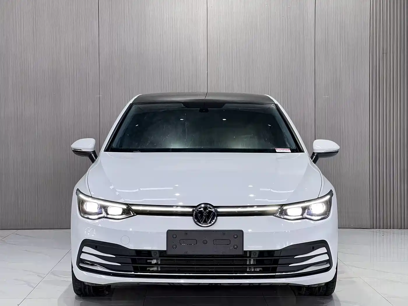 Volkswagen Golf 2024 280TSI DSG Pro Enjoyment Edition фото 2