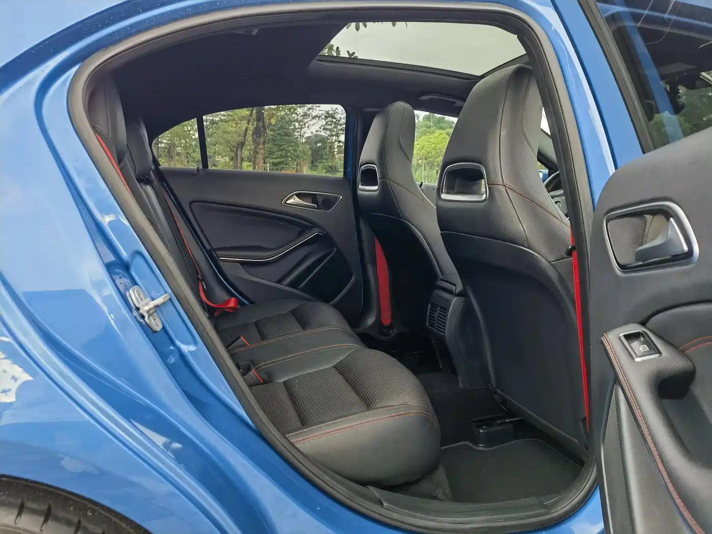 Mercedes-Benz A-Class (Import) 2013 A 260 Sport фото 8