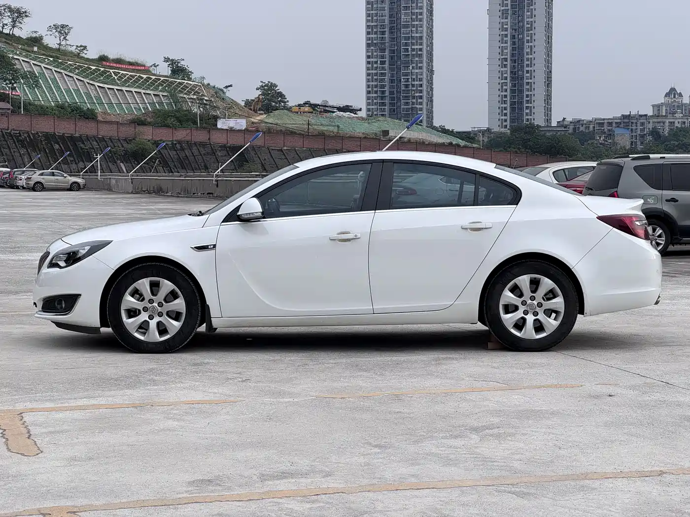 Buick Regal 2015 1.6T Leading Tech Edition фото 7