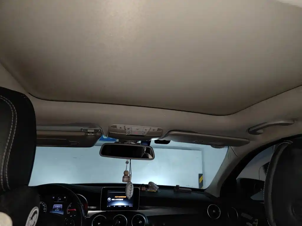 Фото 9 - Mercedes-Benz C-Class