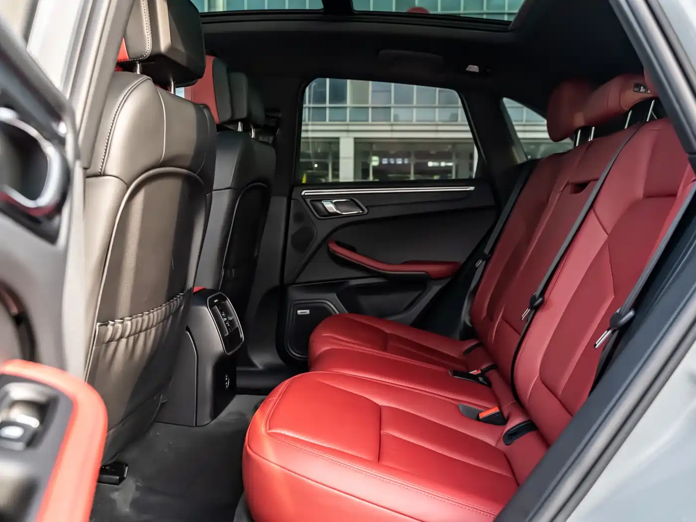 Porsche Macan 2022 Macan 2.0T фото 10