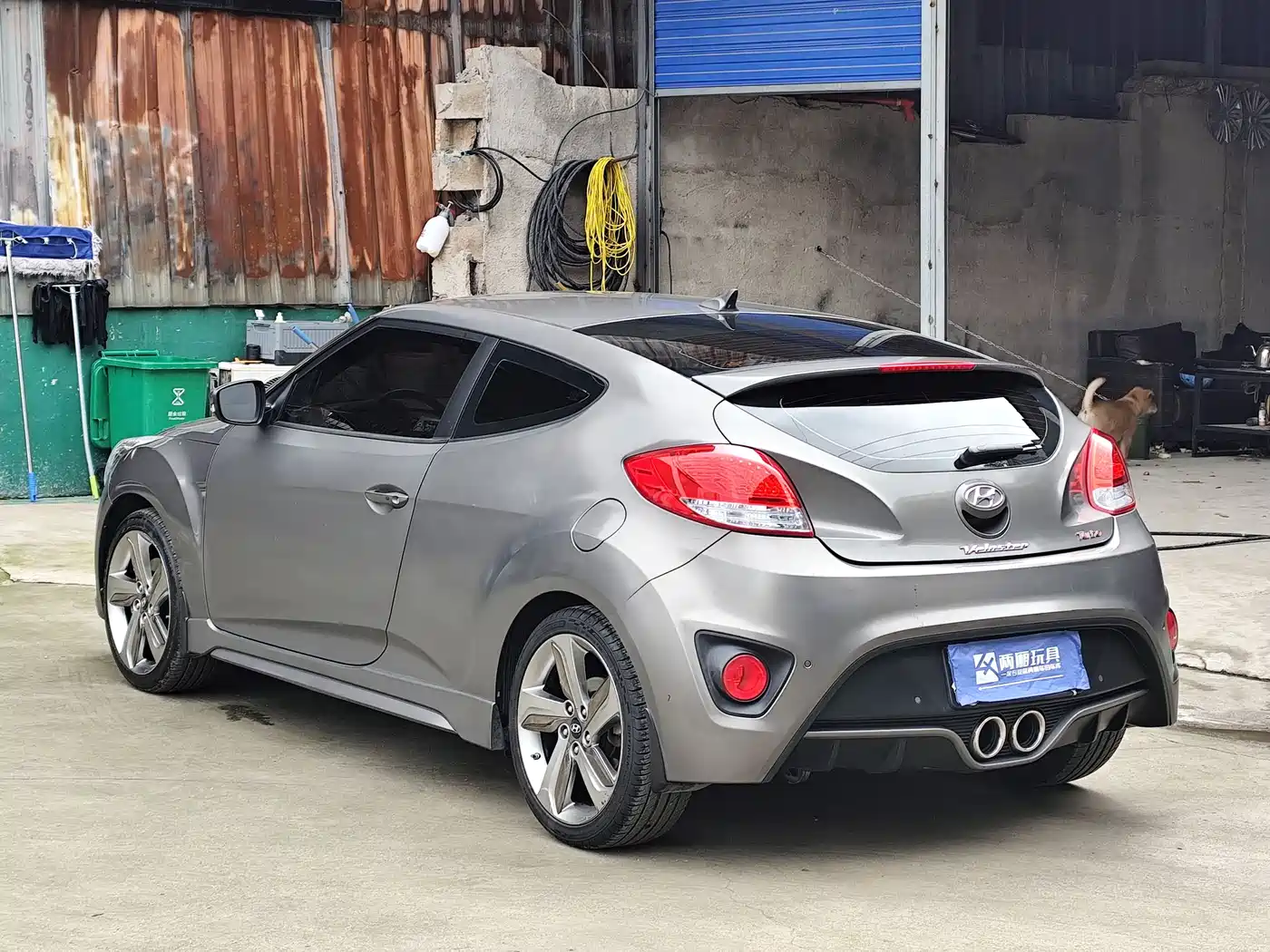 Hyundai Veloster 2012 1.6T Manual Comfort фото 9