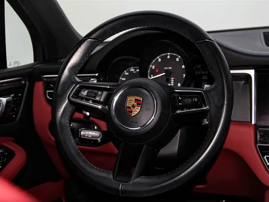 Porsche Macan 2022 Macan 2.0T фото 15