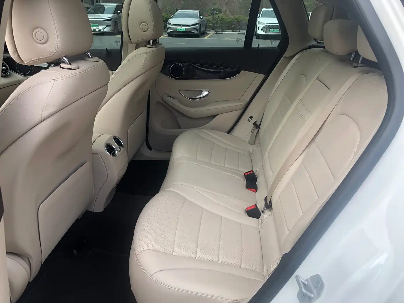 Mercedes-Benz GLC 2016 GLC 260 4MATIC Luxury фото 13