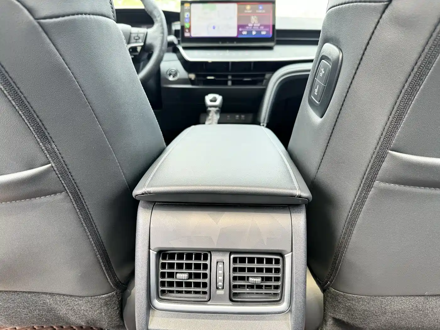 Toyota Camry 2024 Model Dual Hybrid 2.0HXS Sport Plus Edition фото 28