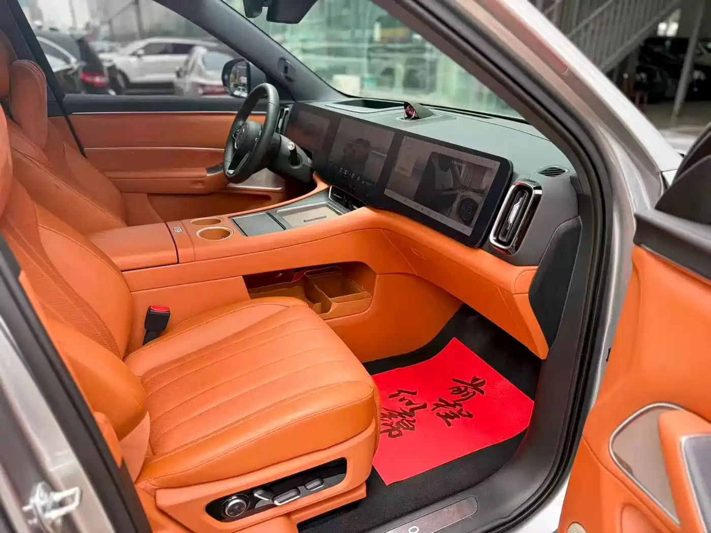 Aito AITO M8 2025 2025 Model Extended Range Ultra Edition 53.4kWh 5-Seater