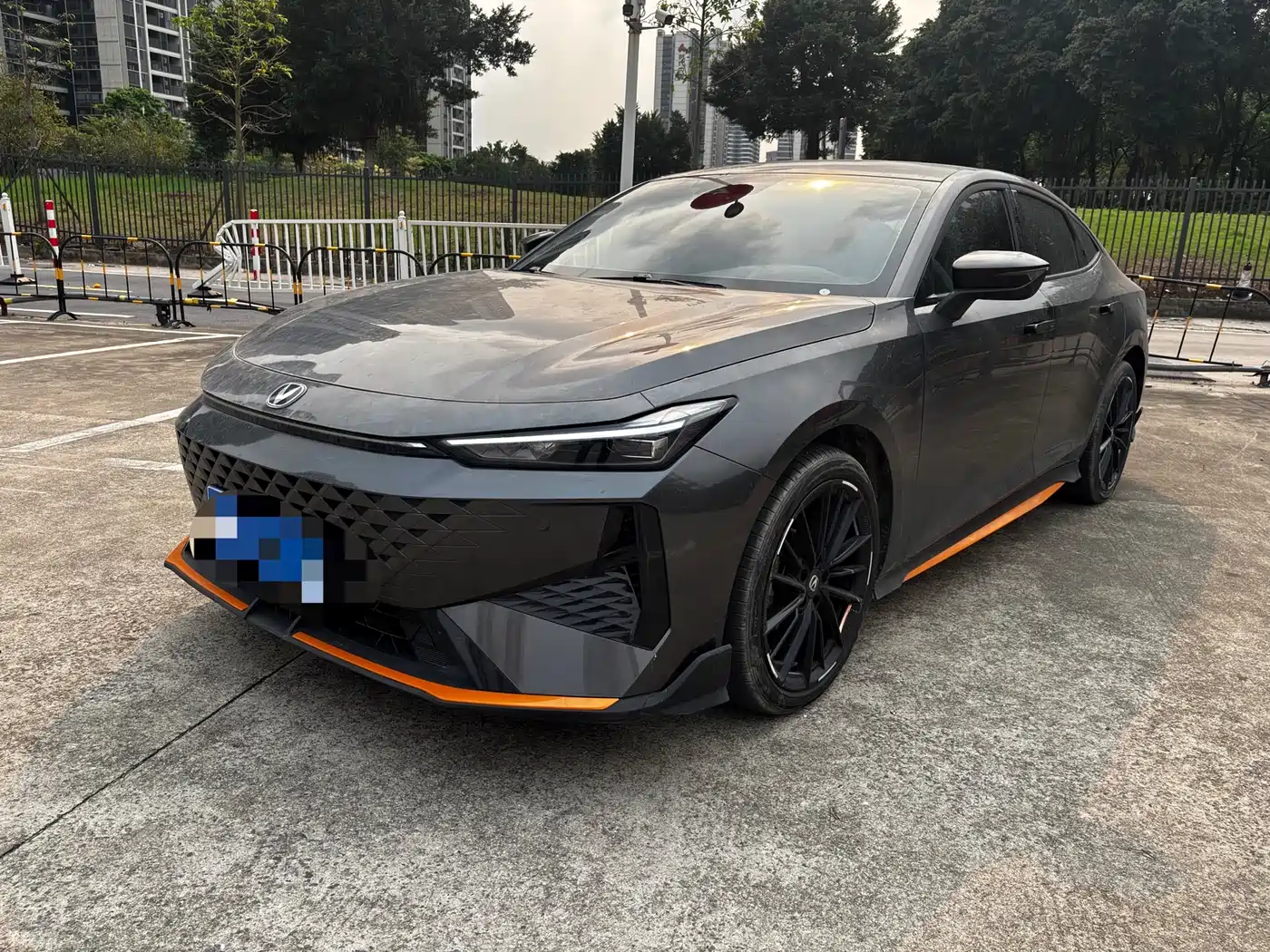 CHANGAN UNI-V