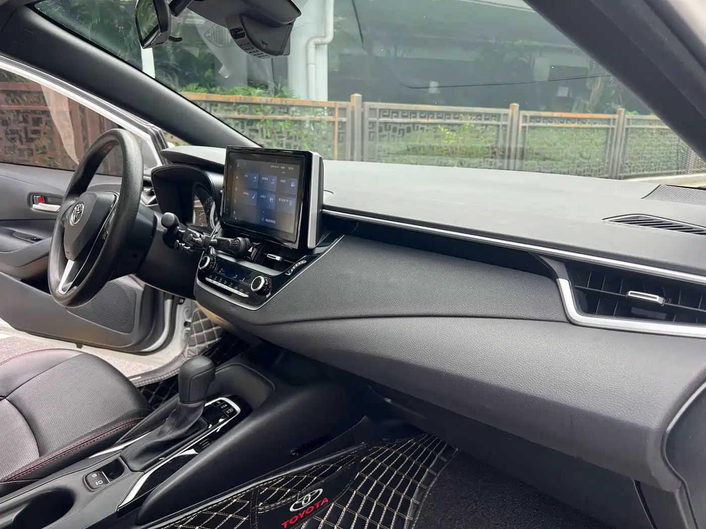 Toyota Levin 2021 185T CVT Luxury Edition фото 18