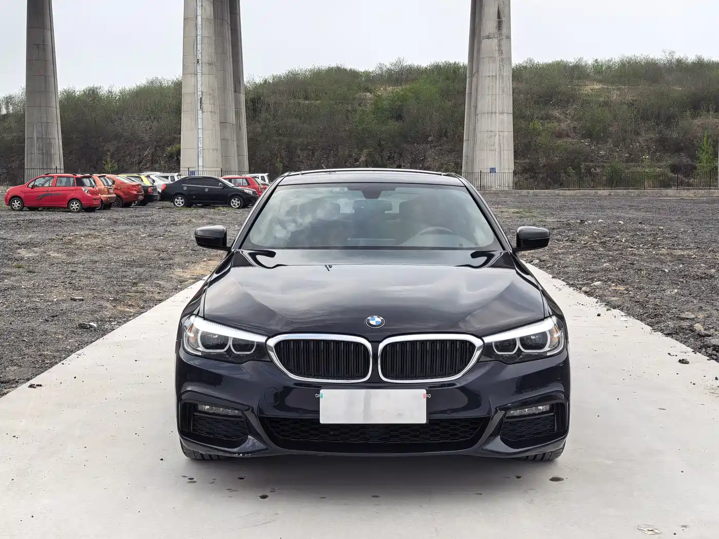 BMW 5 Series 2019 525Li M Sport Package фото 2