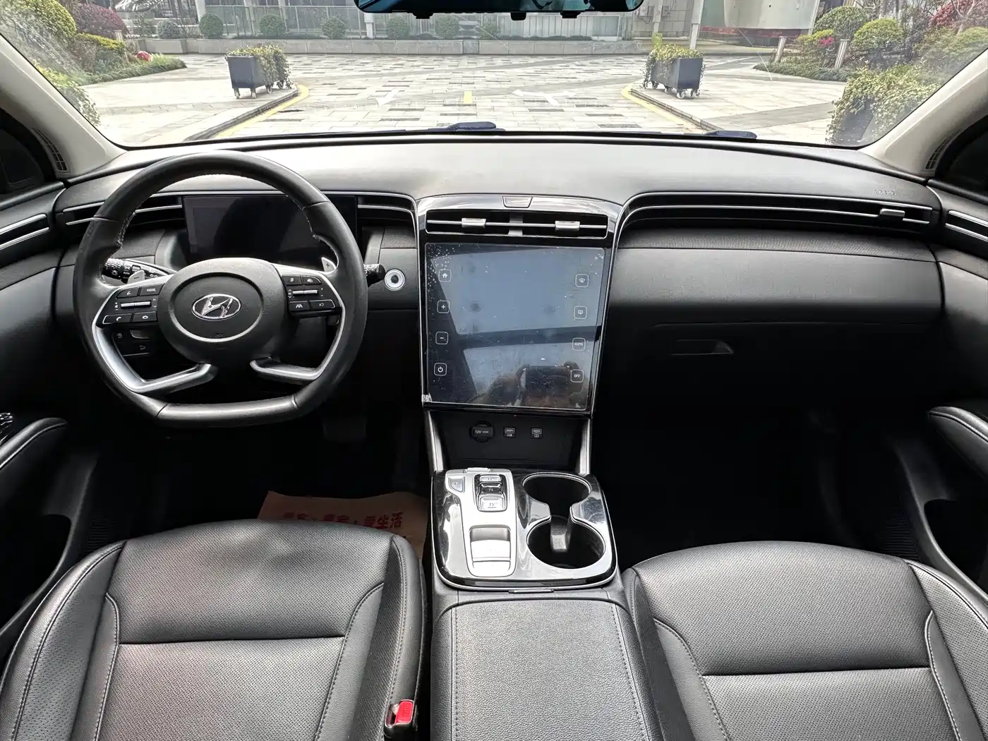 Hyundai Tucson 2021 Tucson L 1.5T DCT LUX Premium фото 9