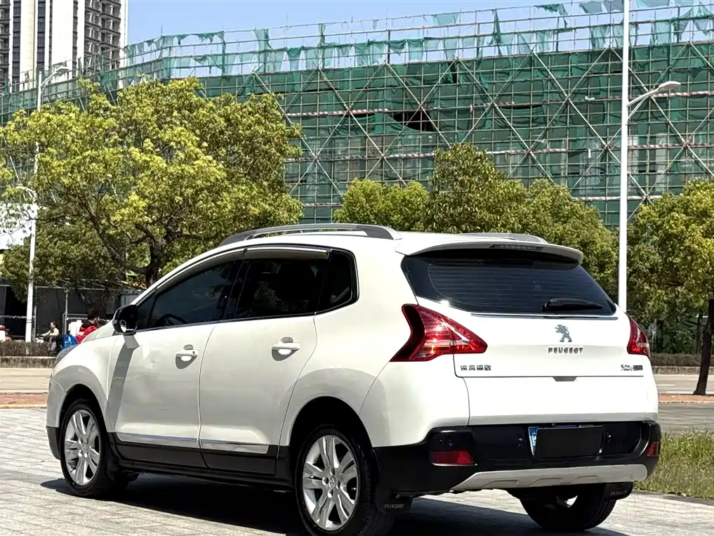 Peugeot 3008 2015 1.6THP Automatic Trend Edition фото 6