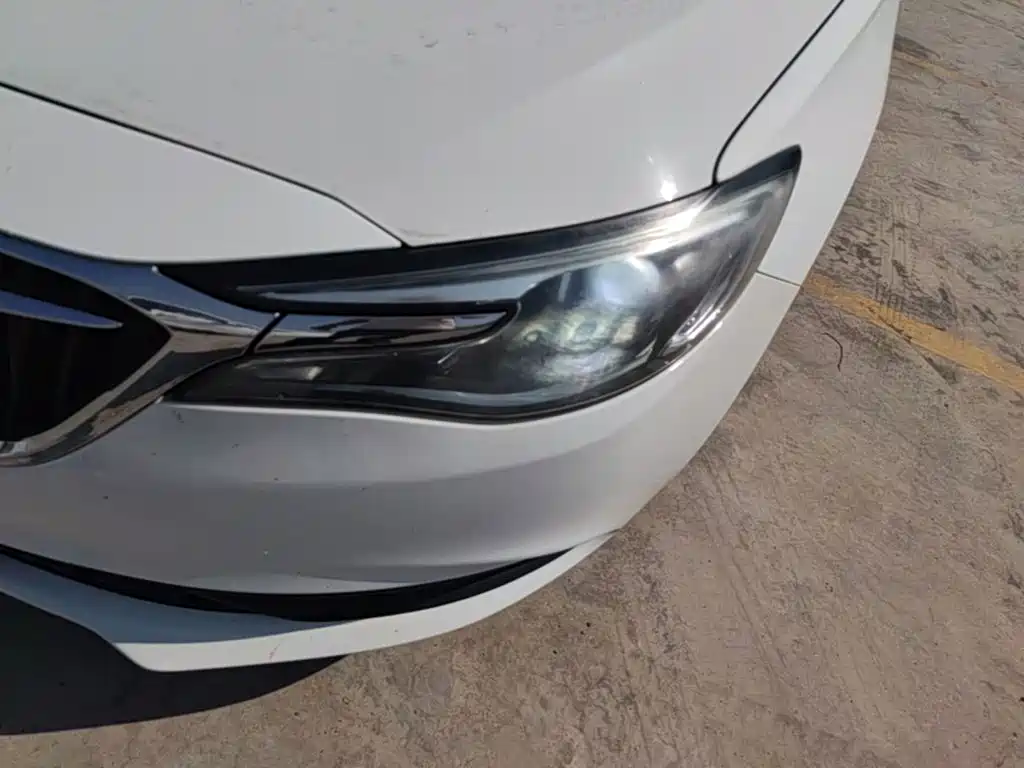 Фото 24 - Buick Excelle