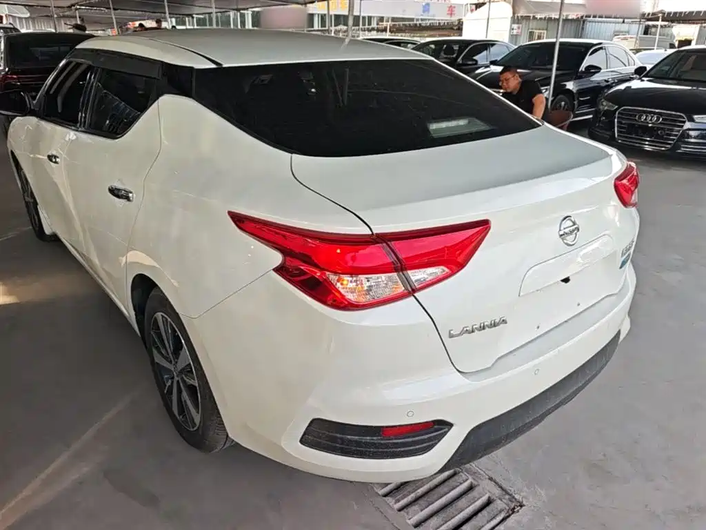Nissan Bluebird 2019 2016 1.6L CVT Cool Edition
