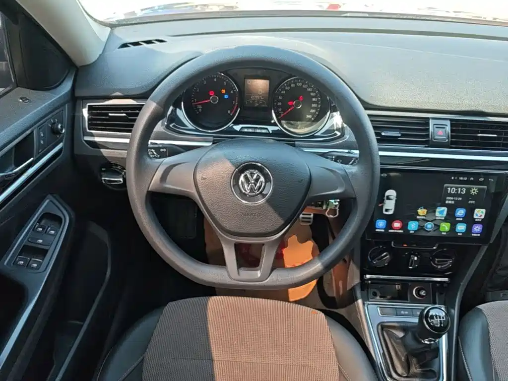 Volkswagen C-TREK 2017 2017 230TSI Manual Comfort