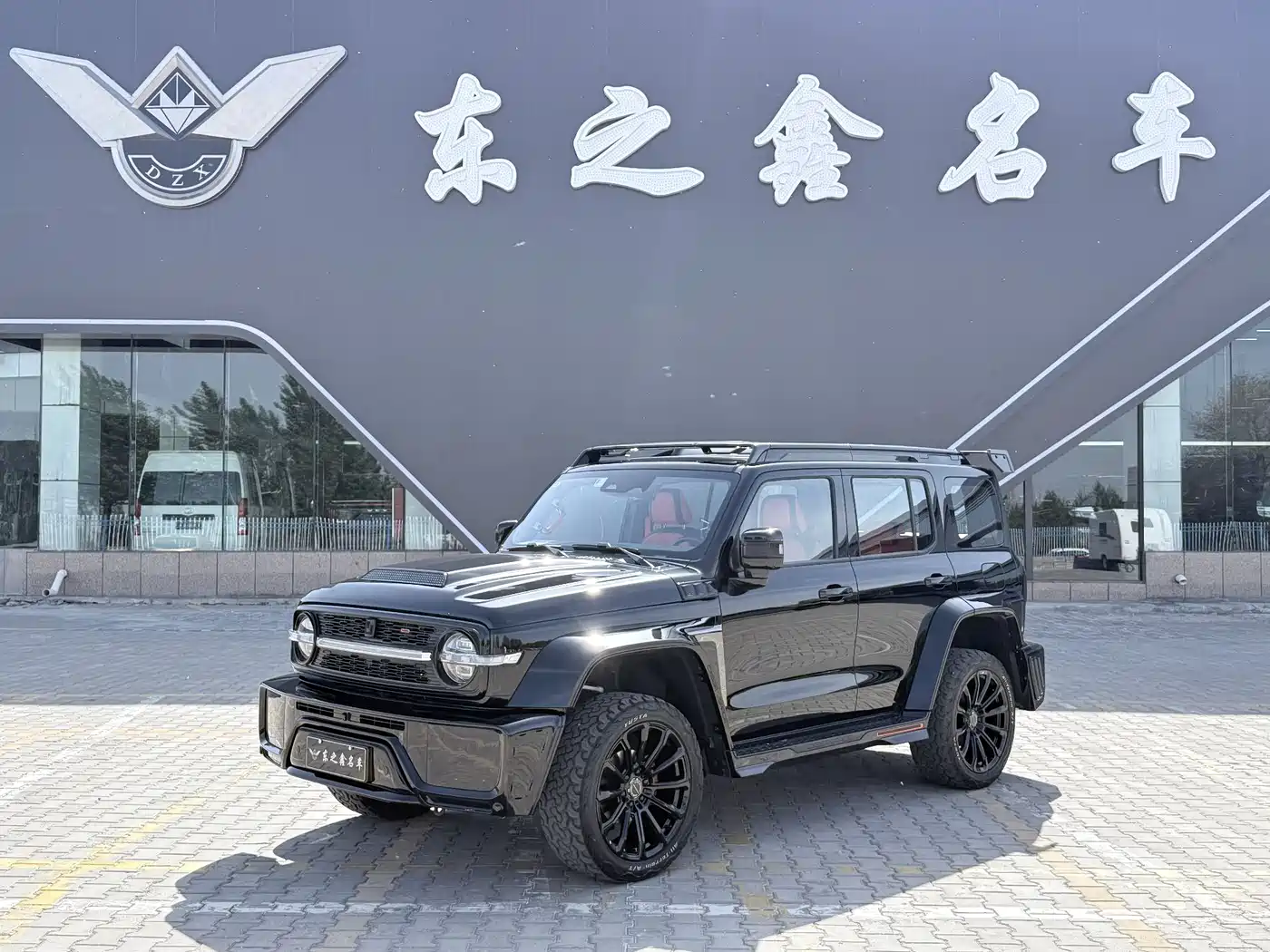 CHAOJING AUTOMOBILE CO-CREATION TANK 300