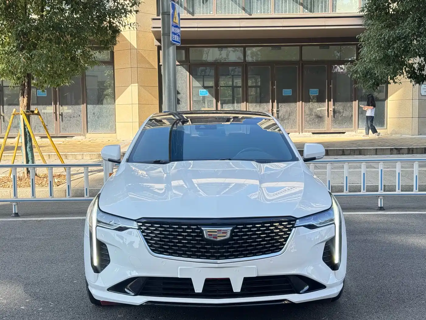 CADILLAC CT4