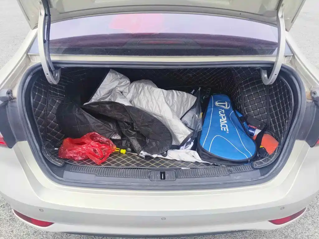 Фото 5 - Roewe i5