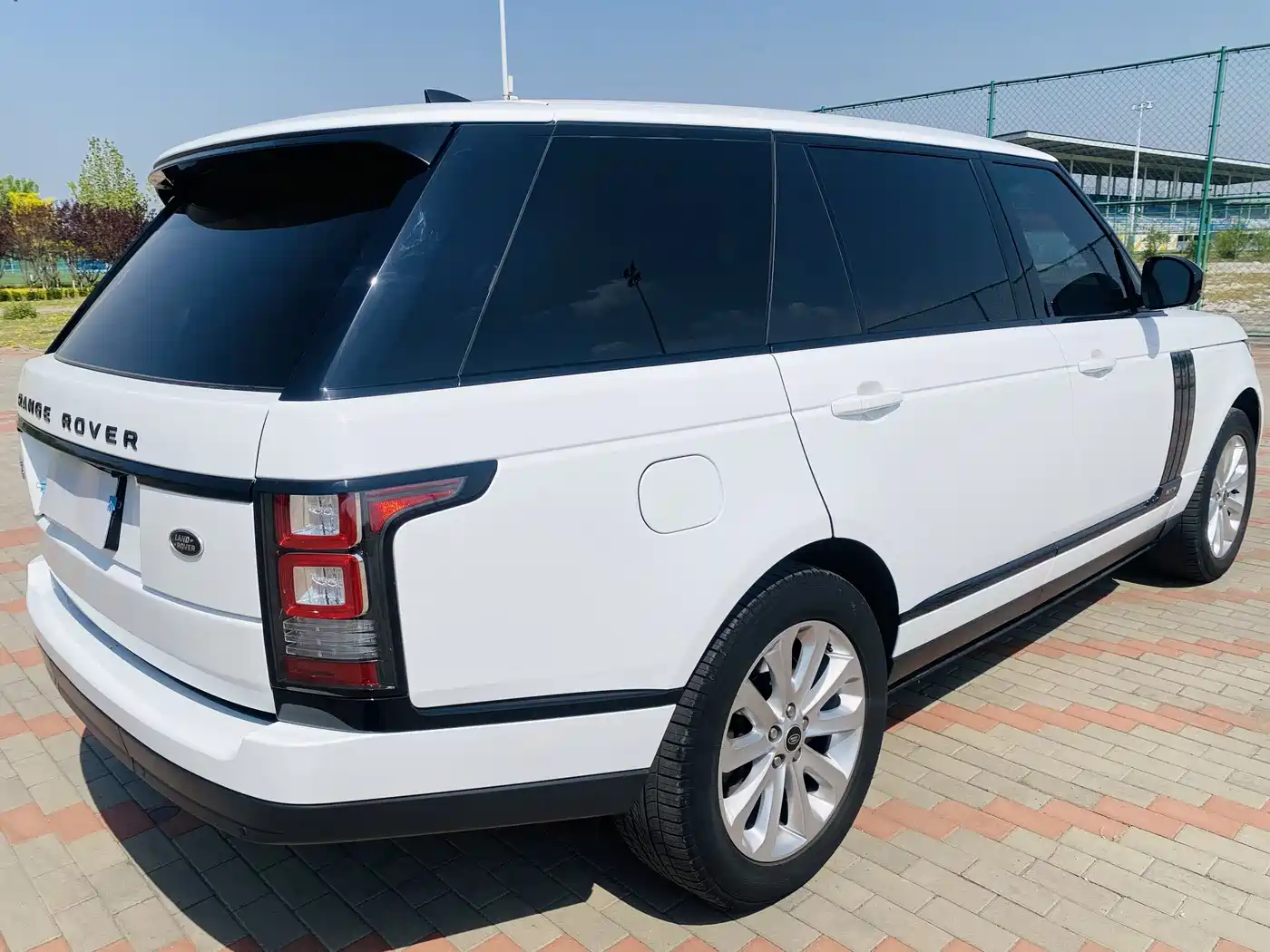 Land Rover Range Rover 2017 3.0 SC V6 Vogue LWB (Long Wheelbase) фото 8
