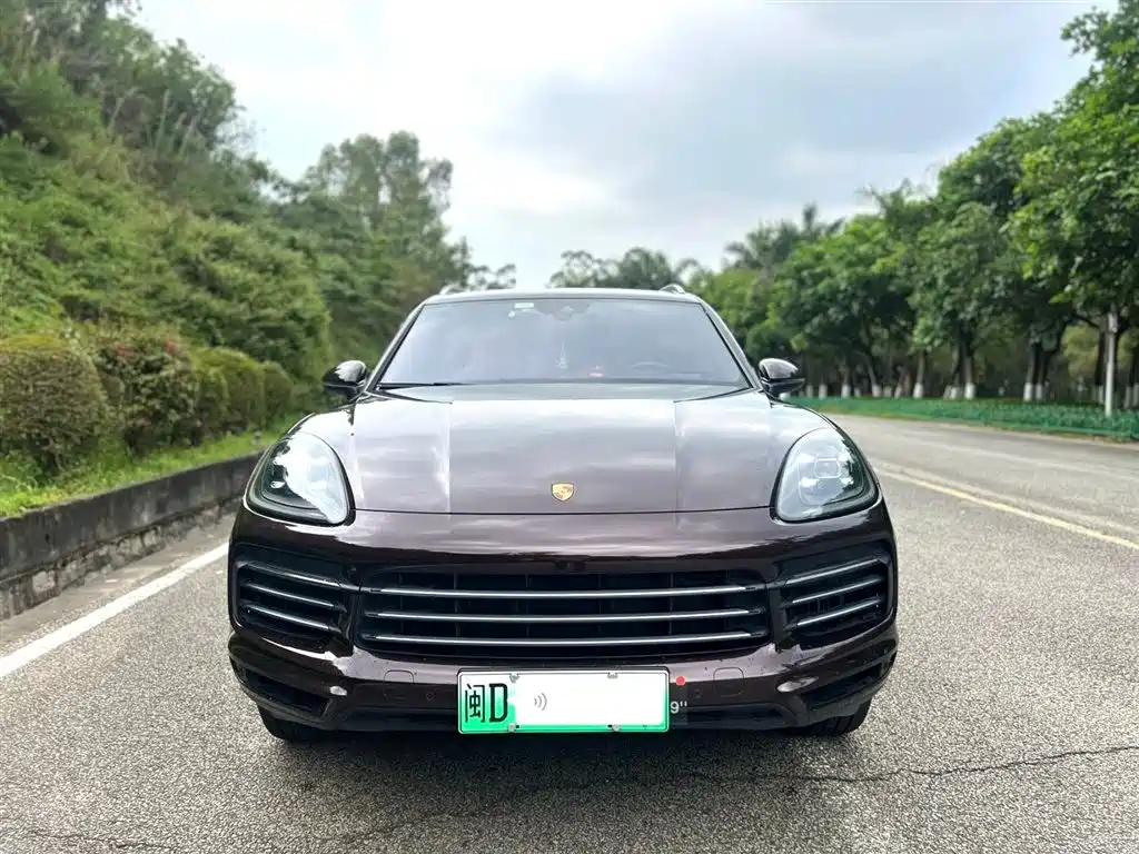 PORSCHE CAYENNE NEW ENERGY