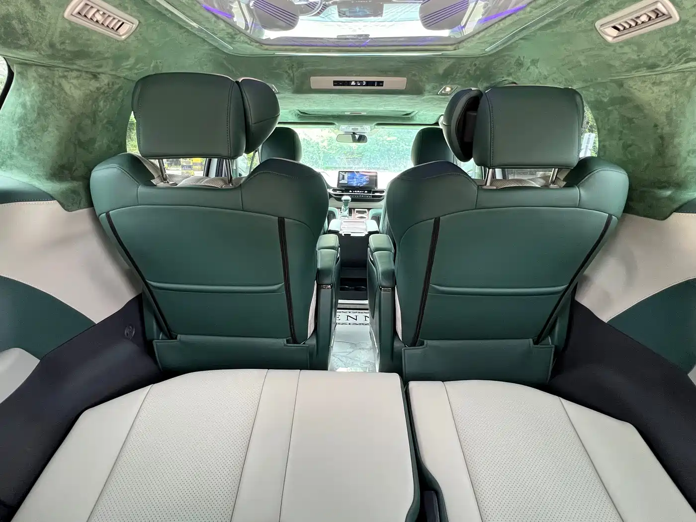 Toyota Sienna 2021 2.5L Hybrid Comfort Edition фото 11