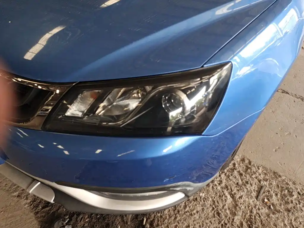 Фото 24 - Geely Emgrand