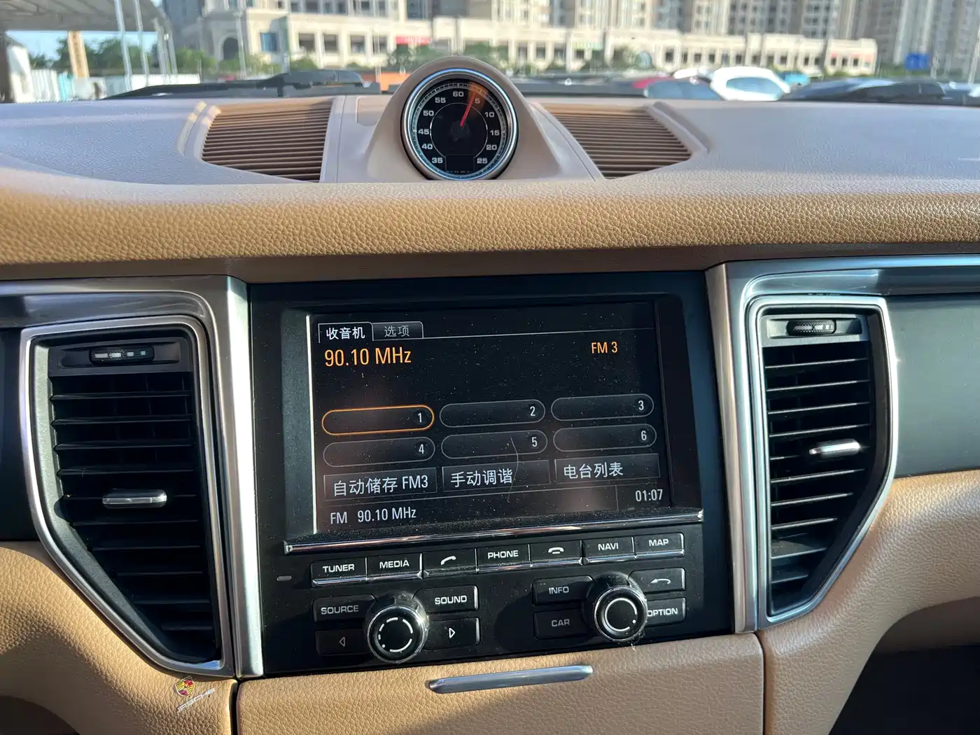 Porsche Macan 2014 Macan 2.0T фото 11