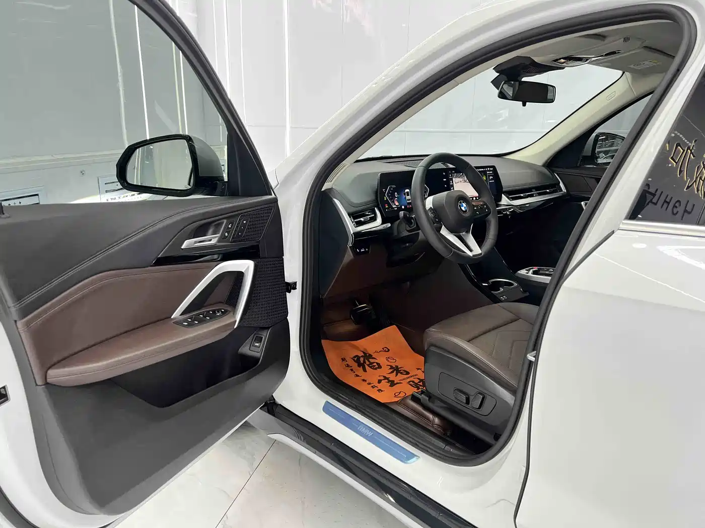 BMW X1 2023 sDrive20Li X Design Package фото 13