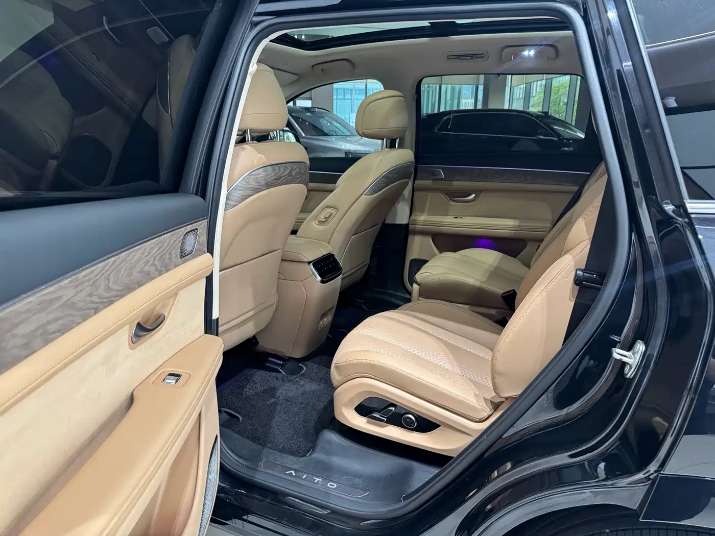 AITO Wenjie AITO M7 2022 1.5T AWD Luxury Edition фото 9