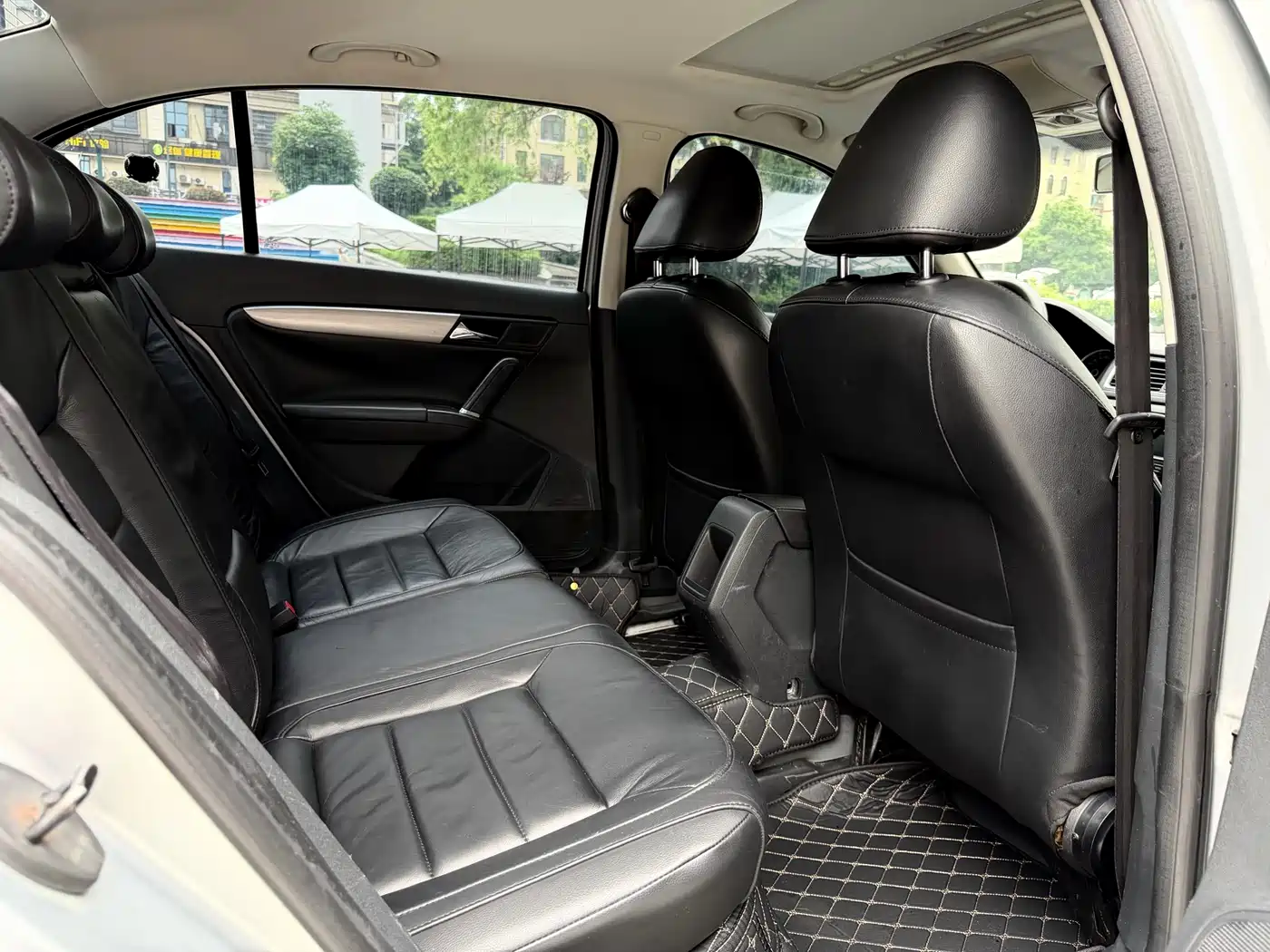 Volkswagen Lavida 2013 1.4TSI Manual Comfort Edition фото 11