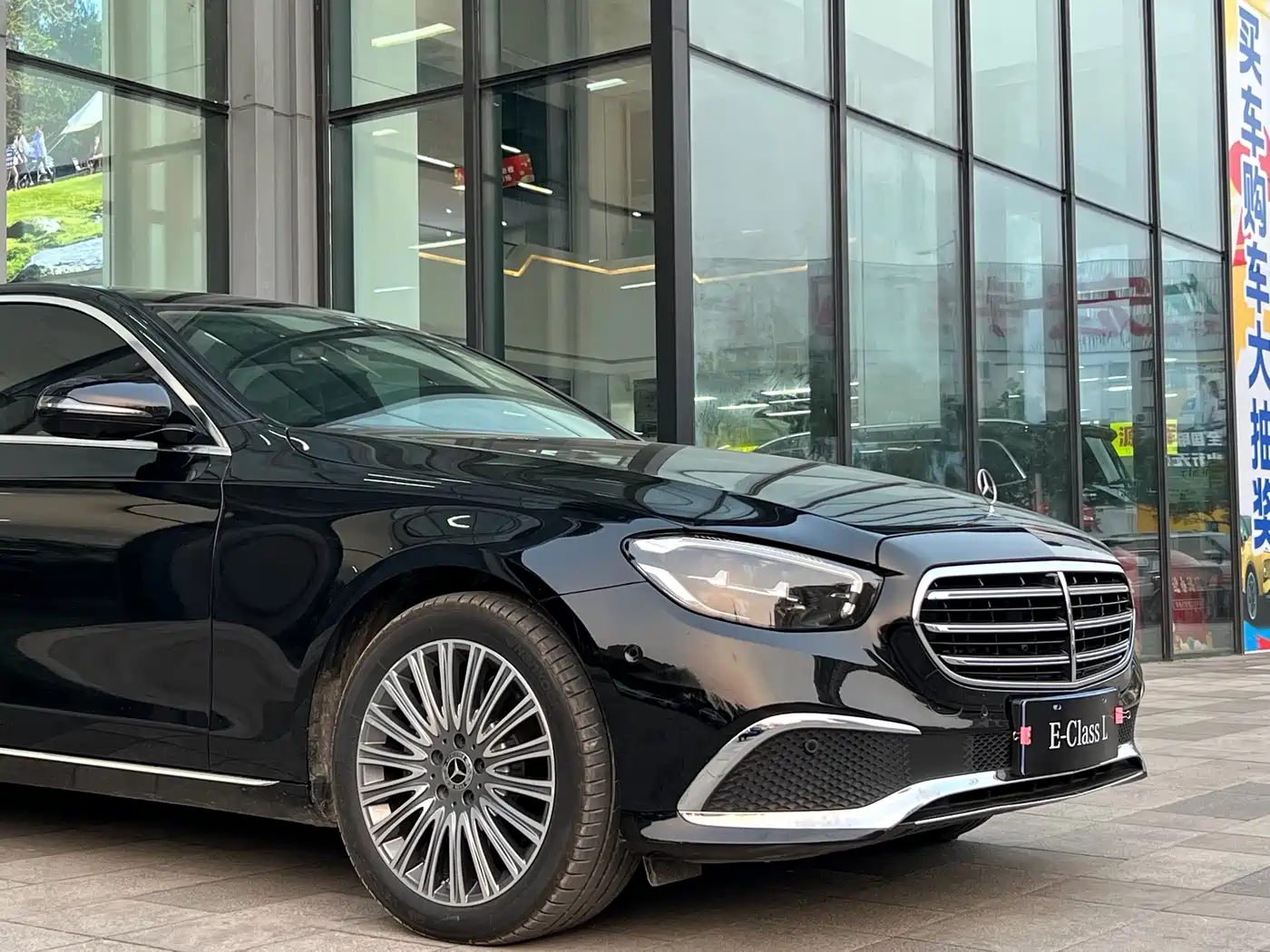 Mercedes-Benz E-Class 2022 E 300 L Luxury фото 4