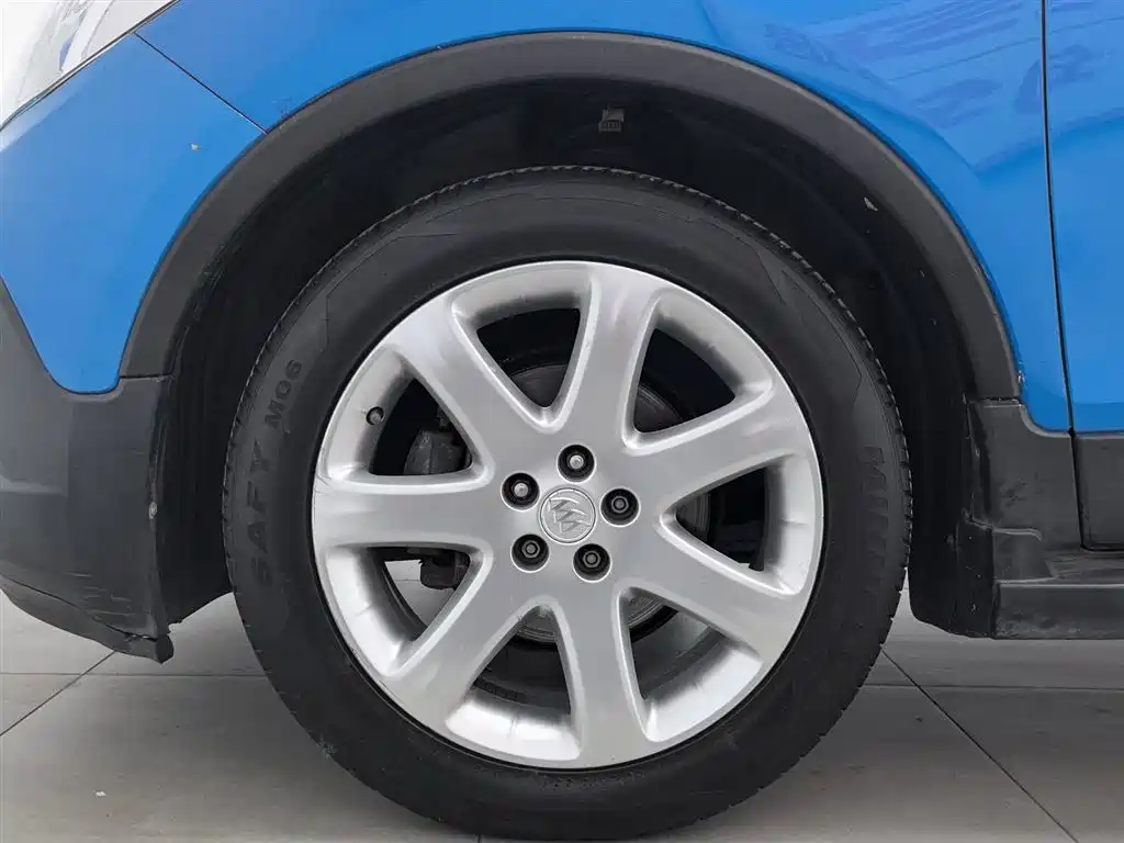 Buick Encore 2015 1.4T Automatic 2WD Urban Elite фото 17