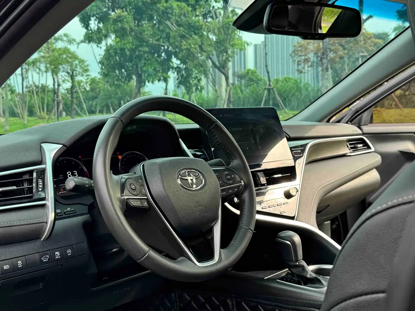 Toyota Camry 2022 2.5S Knight Edition фото 15