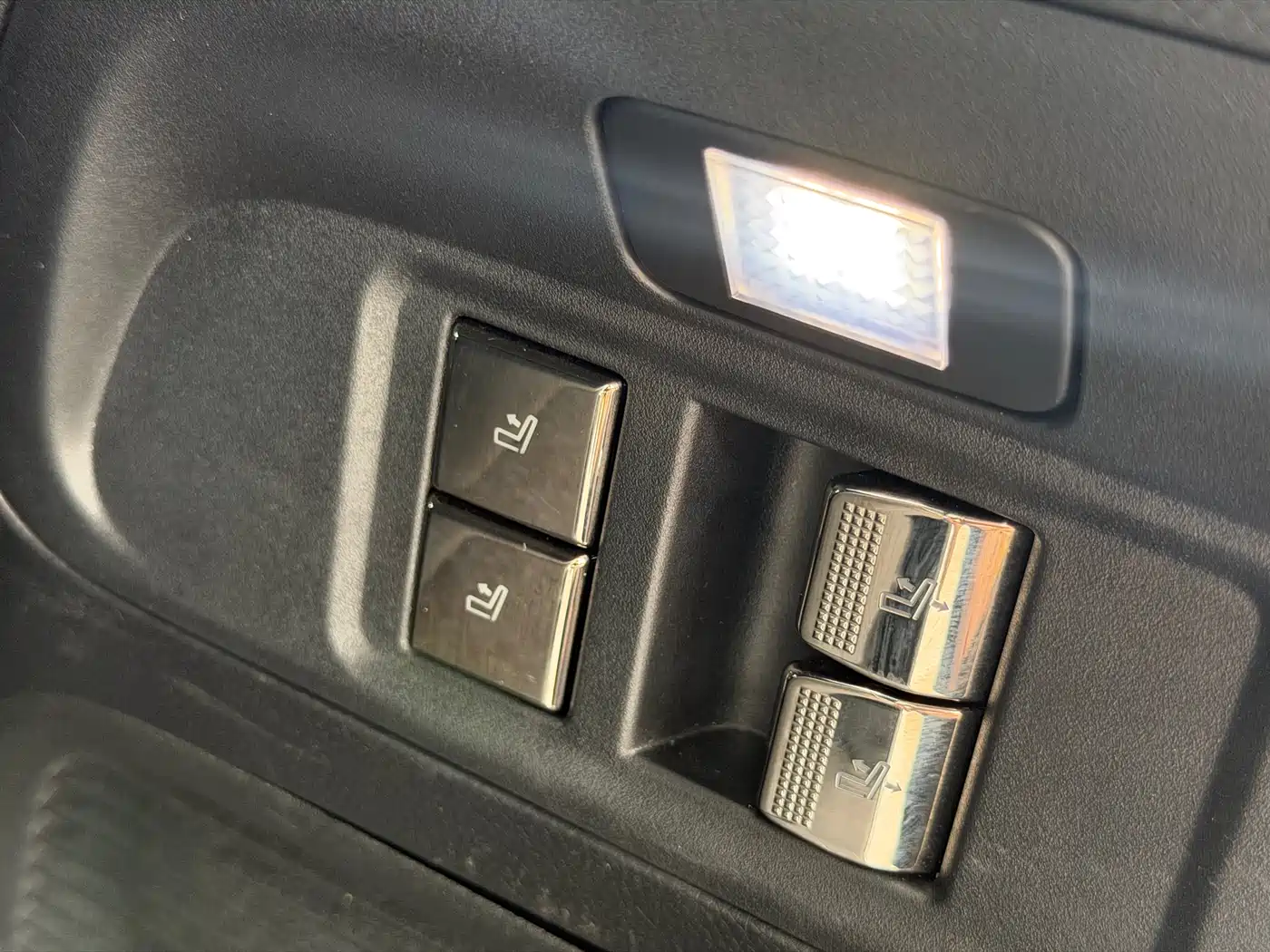 GAC TRUMPCHI GS8