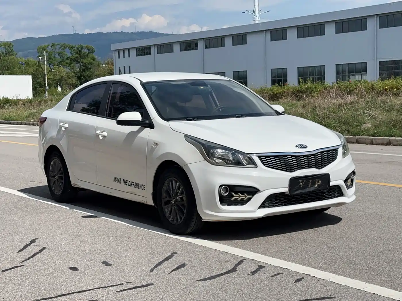 Kia K2 2017 Sedan 1.4L AT GLS фото 3